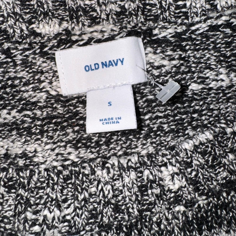 Sweater - Picture 2 of 2